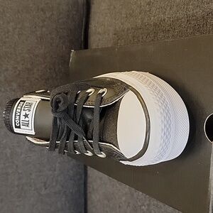 Converse Chuck Taylor Womens All Star Lift Platform Sneakers Size 5.5 NIB